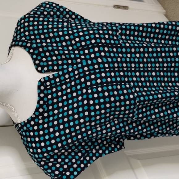 Van Heusen dark navy turquoise polka dot capped sleeve size large blouse - Picture 2 of 13